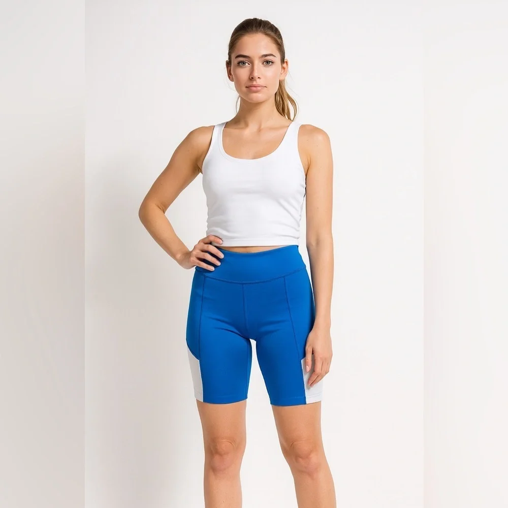 🩳 Nike Girls Tight Fit Training Shorts - Blue/White, Size XS 🌟